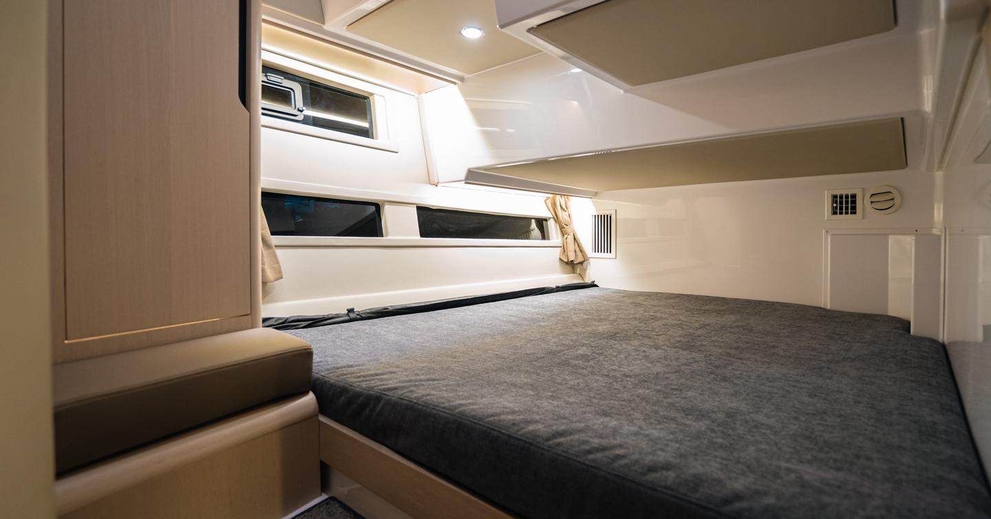Aquador-400HT-Review-double-cabin