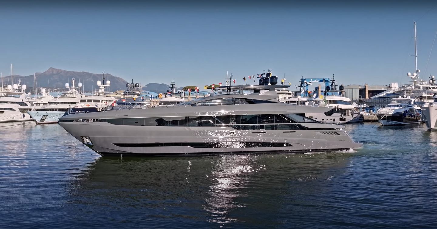 Motor yacht Unleash the Lion on water after launch