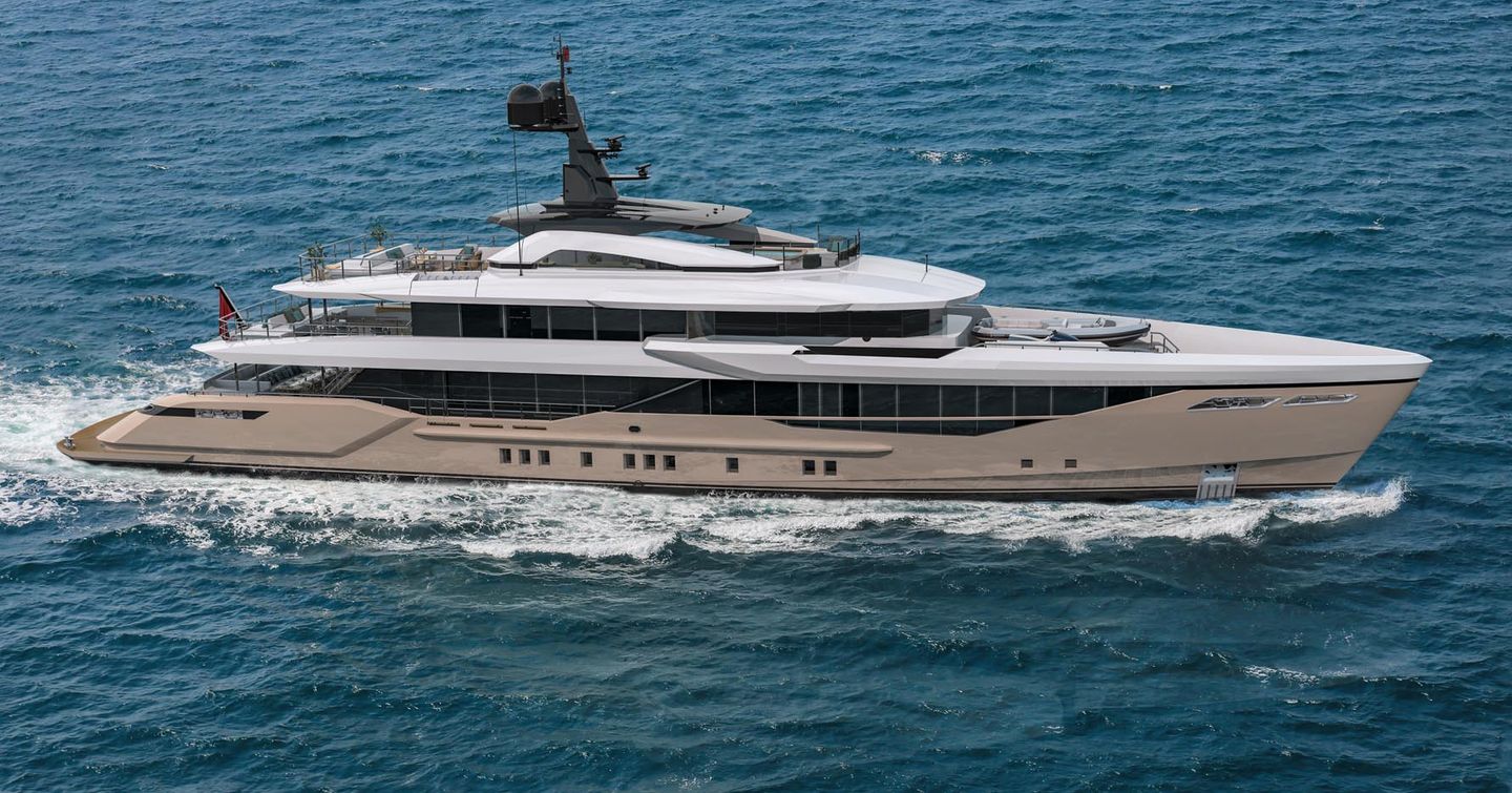 Bilgin 170 superyacht under way