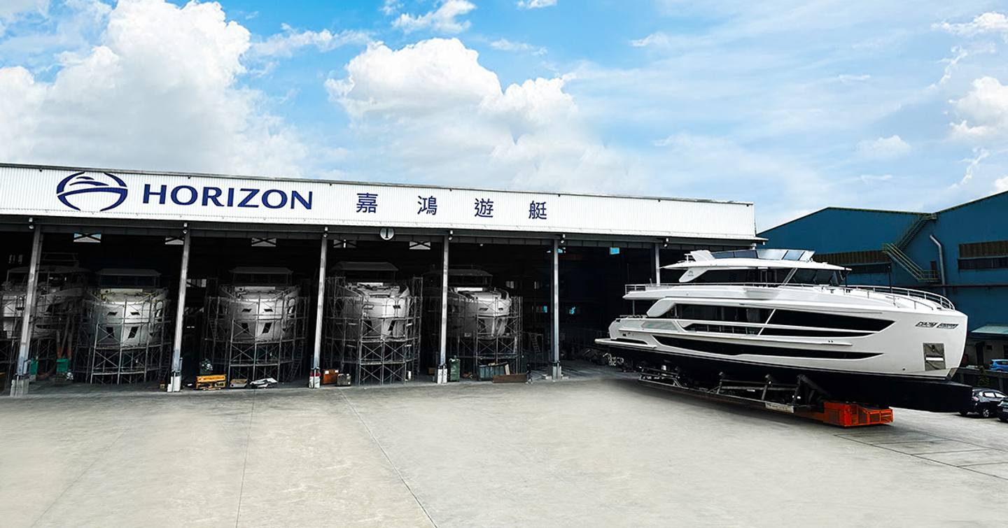 Horizon FD100 Hull 12 motor yacht outside Horizon Shipyard in Taiwan 