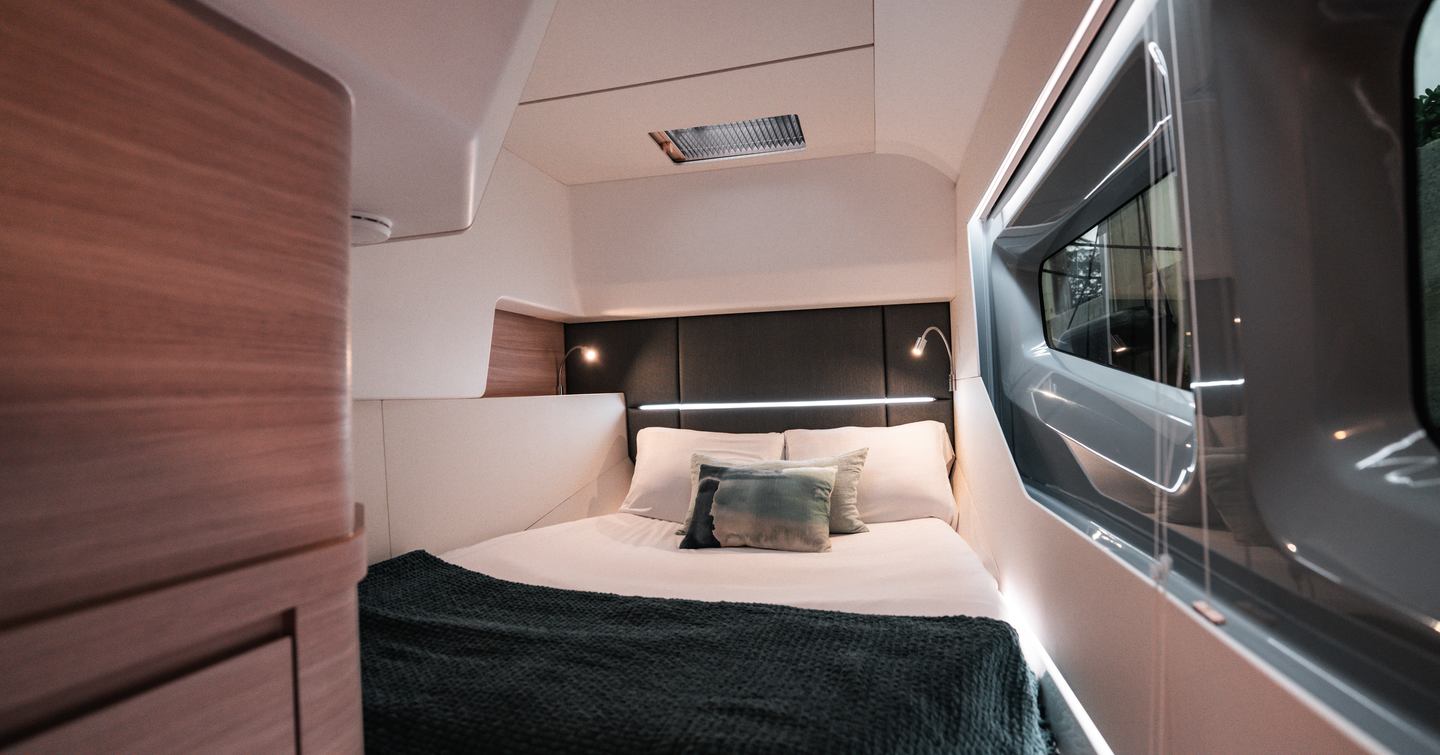 Aquila 42 Coupé Powercat Catamaran cabin 