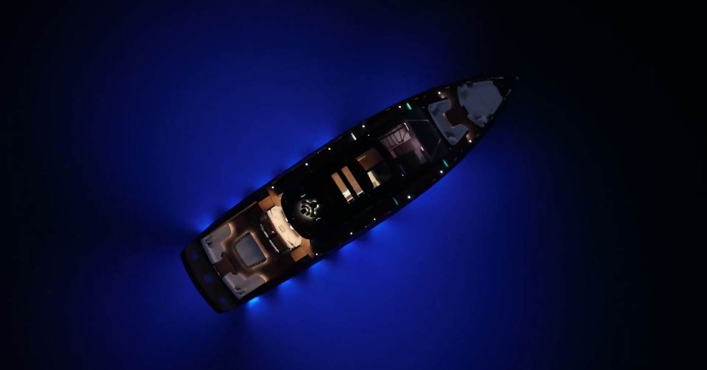 Lazzara-LSX67-Review-overhead-night