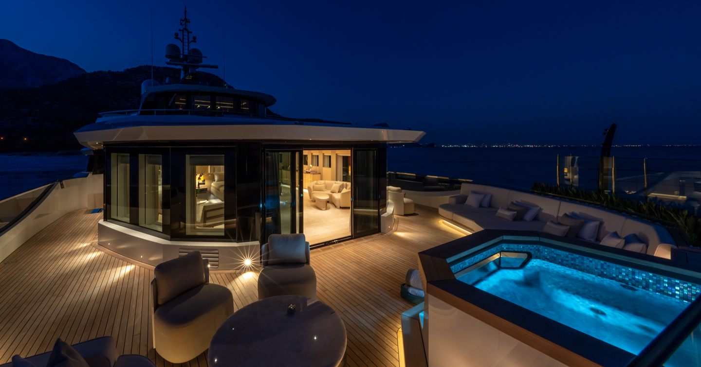 Bilgin 263 Superyacht Al Reem owner's deck aft with jacuzzi