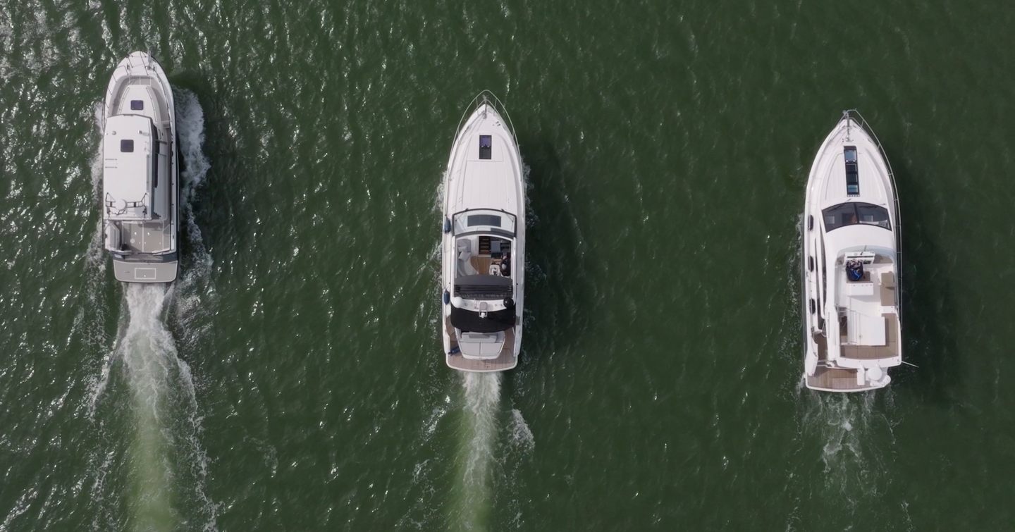 Princess V39, Fairline Squadron 42 and the Botnia Targa 32 overhead