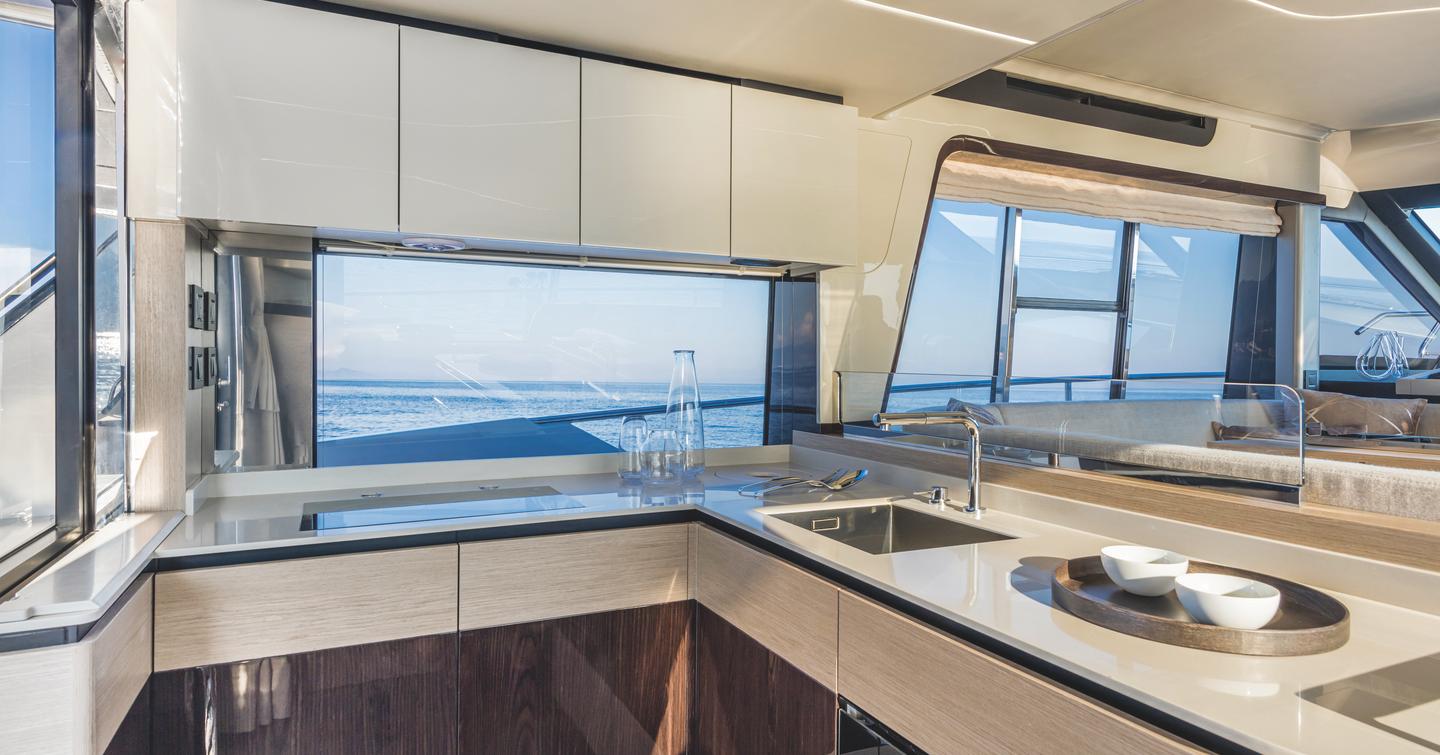 Absolute-47-FLY-Review-galley
