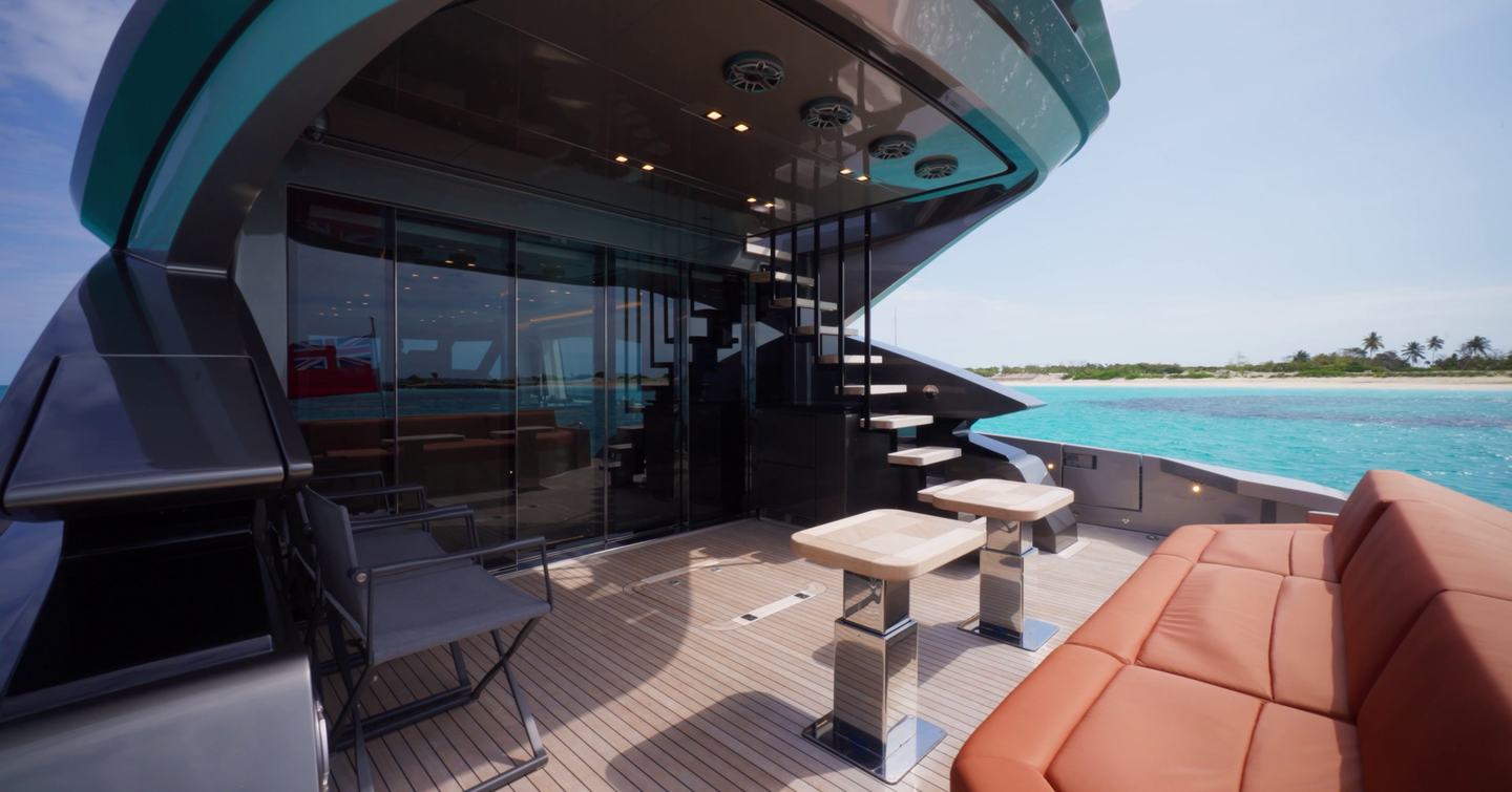 AB-80-Review-cockpit