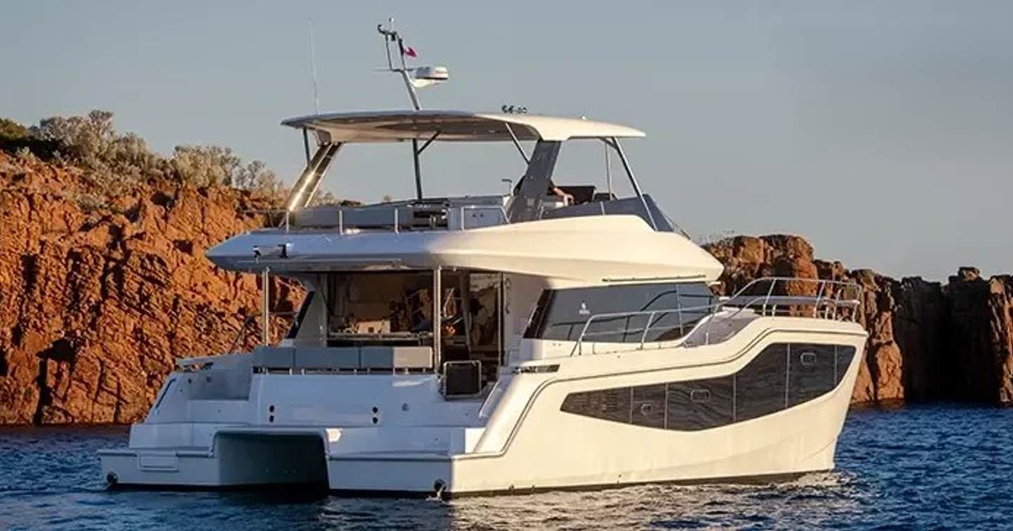Aquila-46-Yacht-Review-at-anchor
