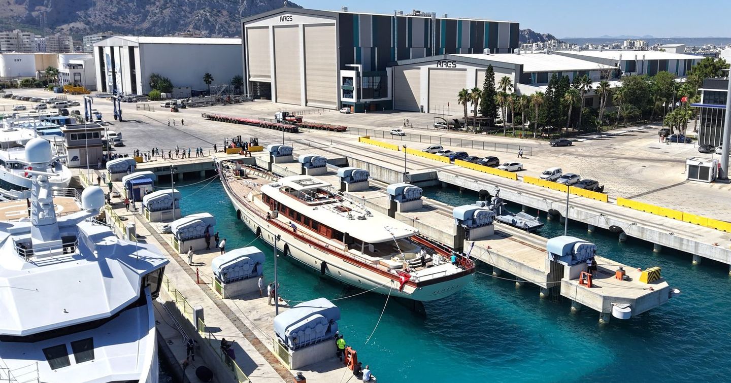 Sailing Yacht Simena in water at launch