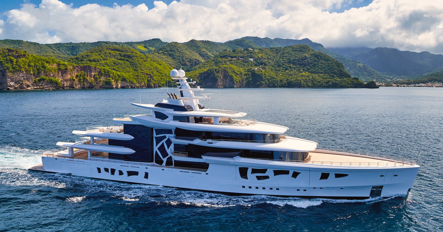 Nobiskrug superyacht ARTEFACT with coast in background