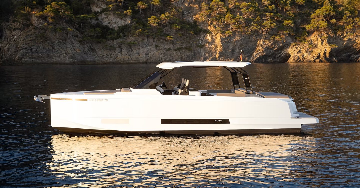 De Antonio D36 Open boat 