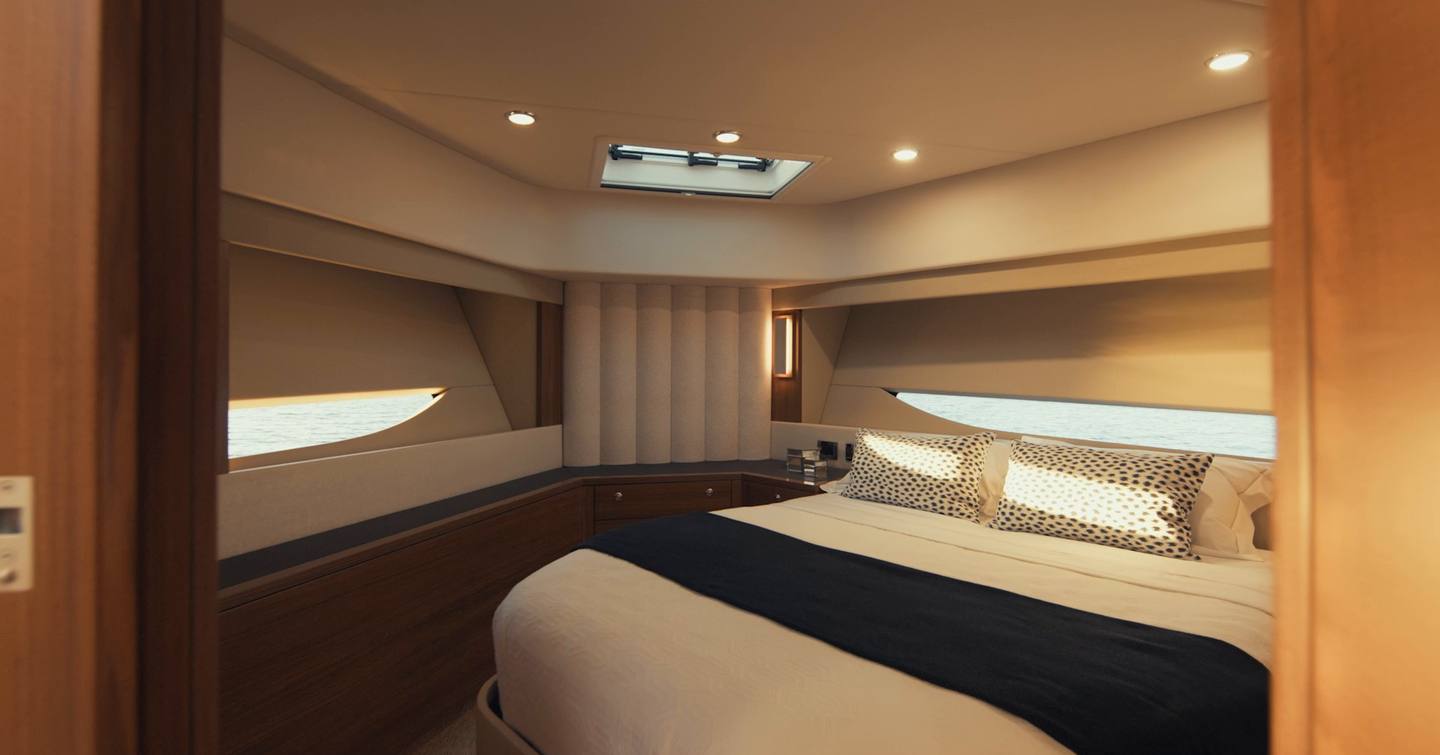 Maritimo-M75-Review-VIP-cabin