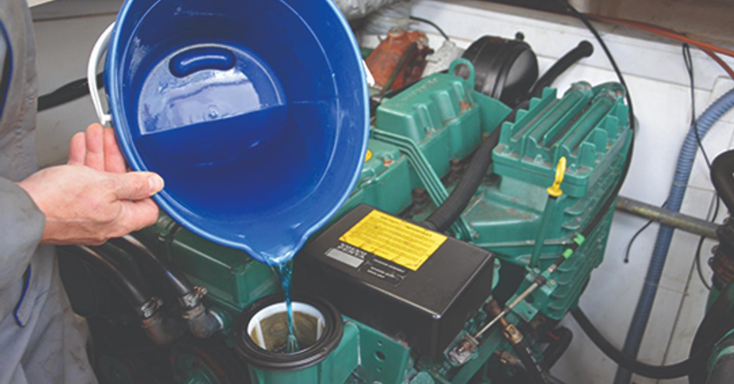 filling engine with antifreeze for winter 