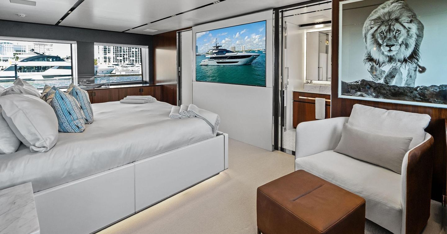 Riva yacht Tenacious master cabin with tv 