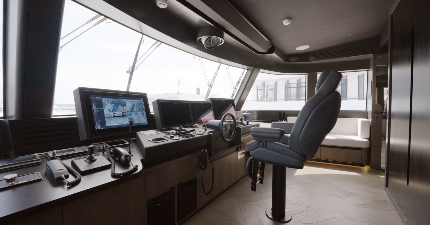 Sirena 118 bridge helm with single seat, navigation displays and joystick controls