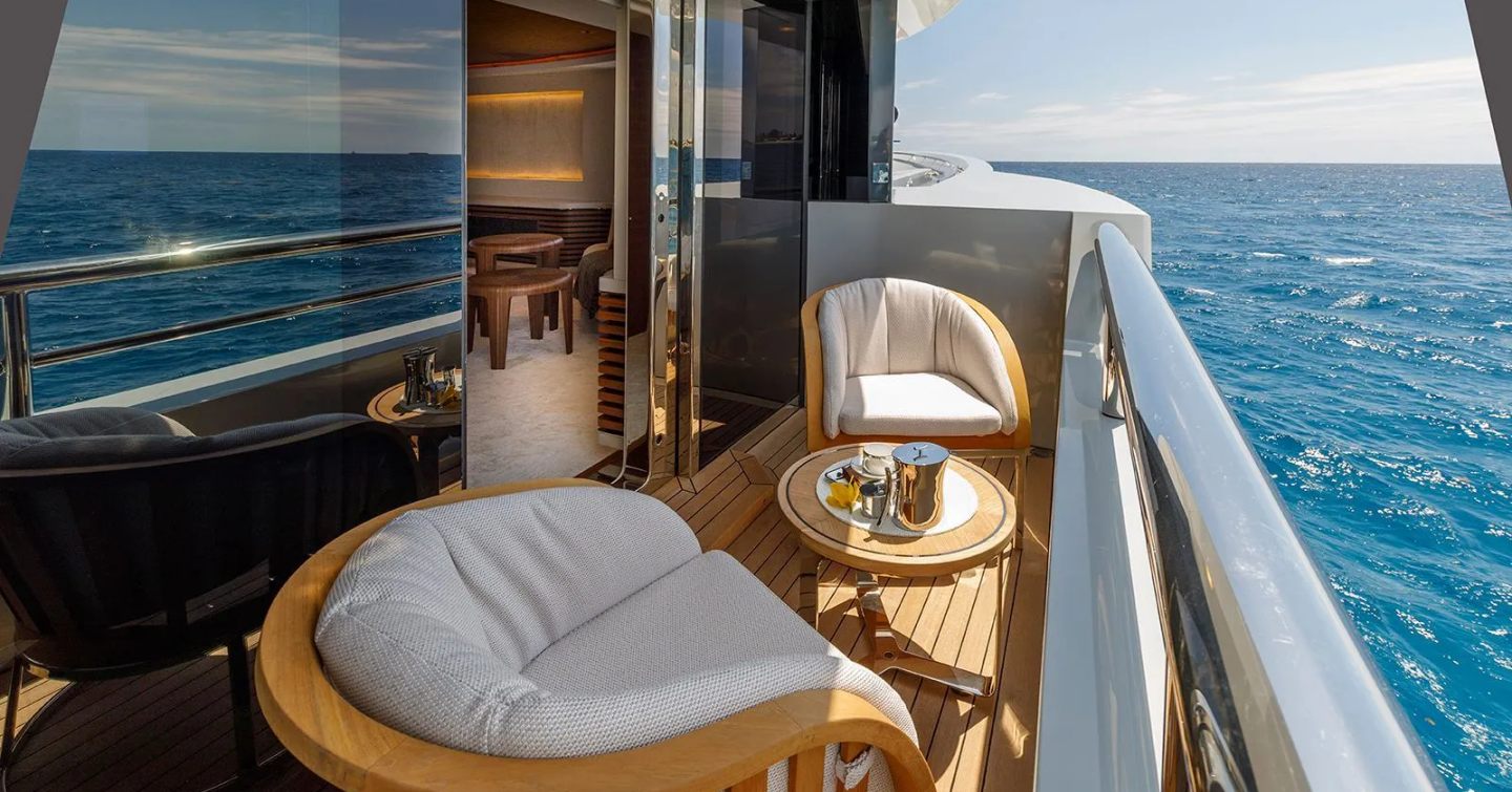 Superyacht Atomic's master cabin private blacony