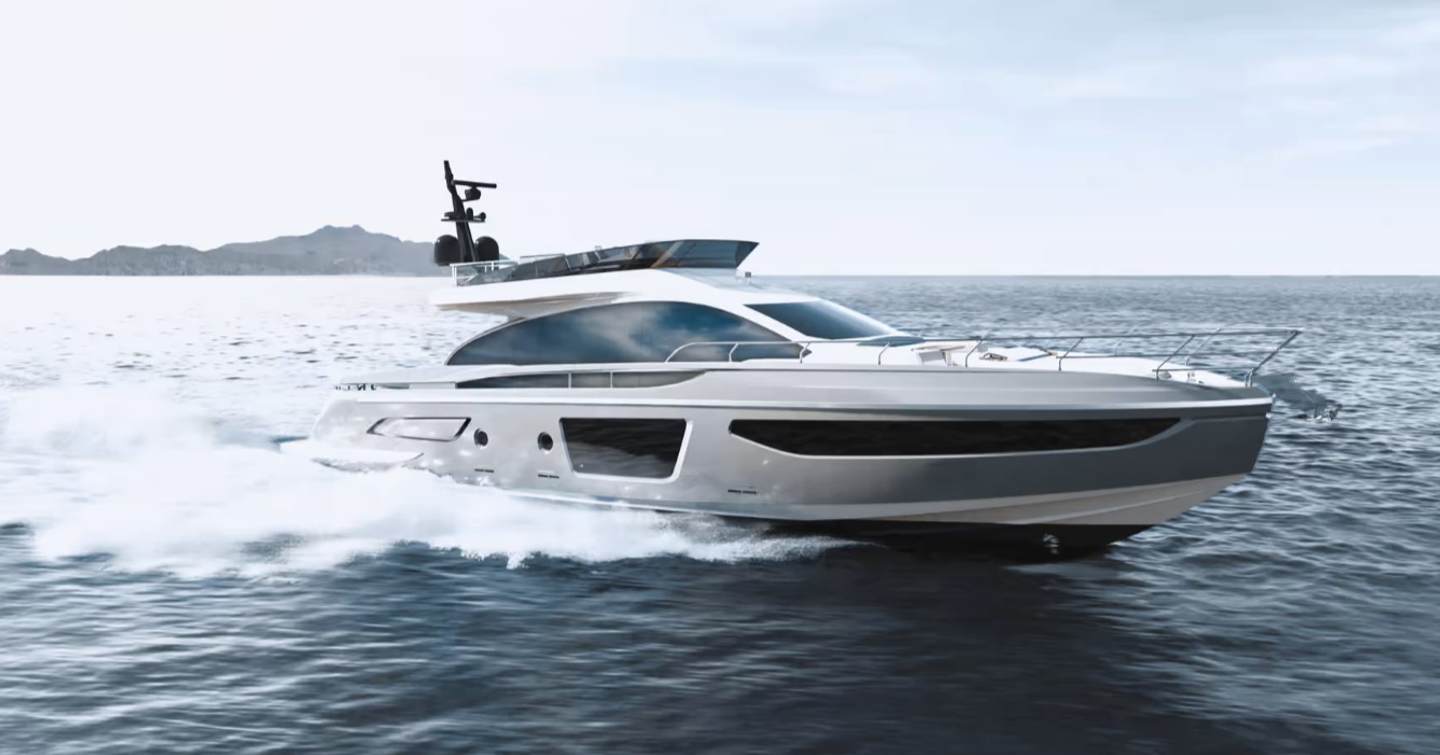 Side view of Azimut S7 Mk2 underway, surrounded by sea.