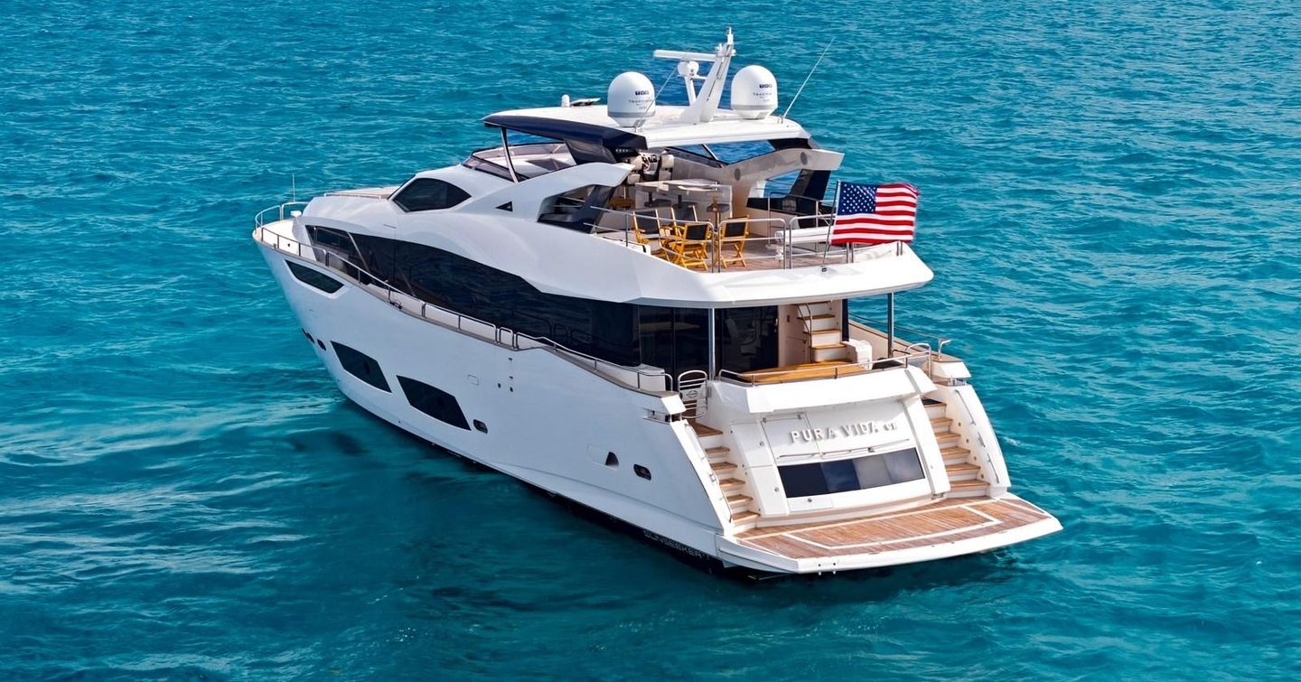Pura Vida aft view