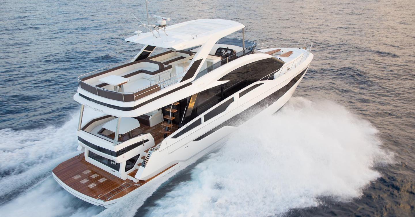 Galeon-640-Fly-extended-flybridge