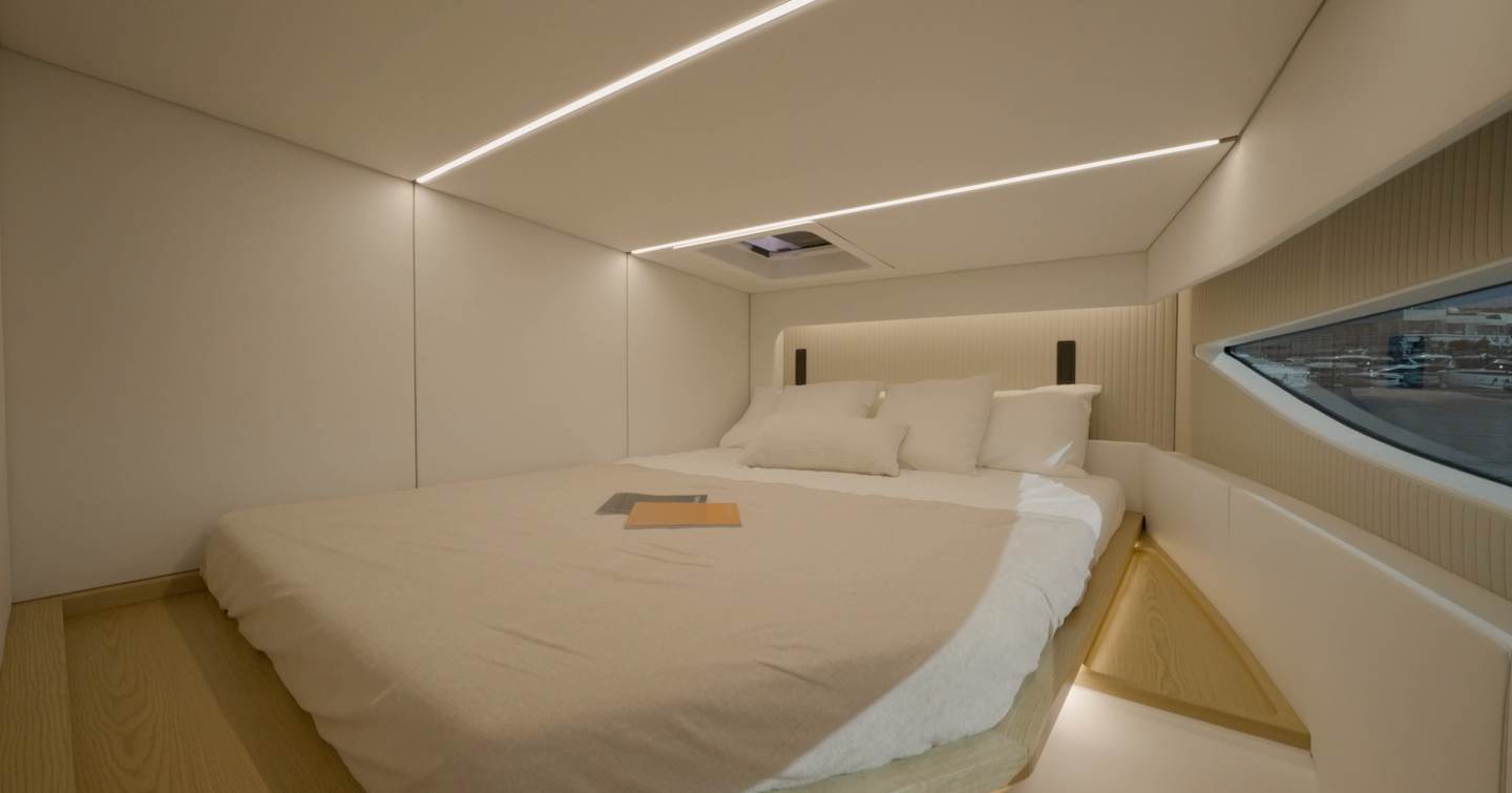 Sunreef-Ultima-55-Review-VIP-cabin