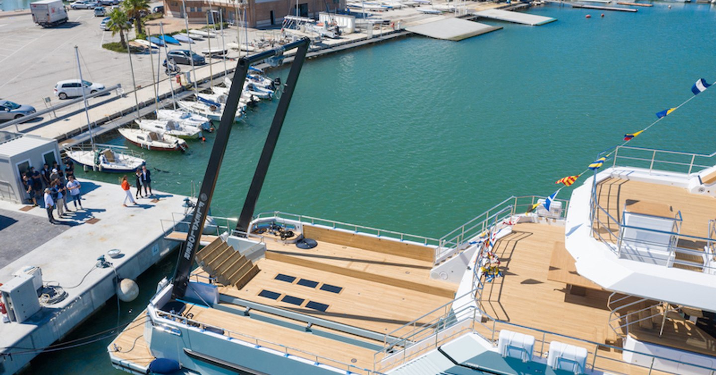 A frame crane onboard CdM AURELIA Flexplorer yacht, surrounded by sea