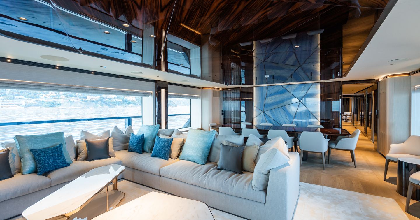 Tankoa-Yachts-S501-Evo-Review-saloon