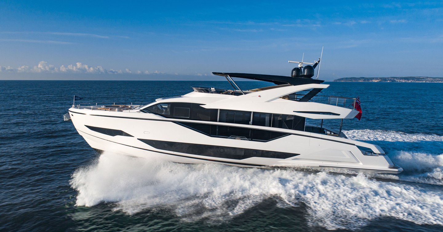 Sunseeker 90 Ocean underway, surrounded by sea.