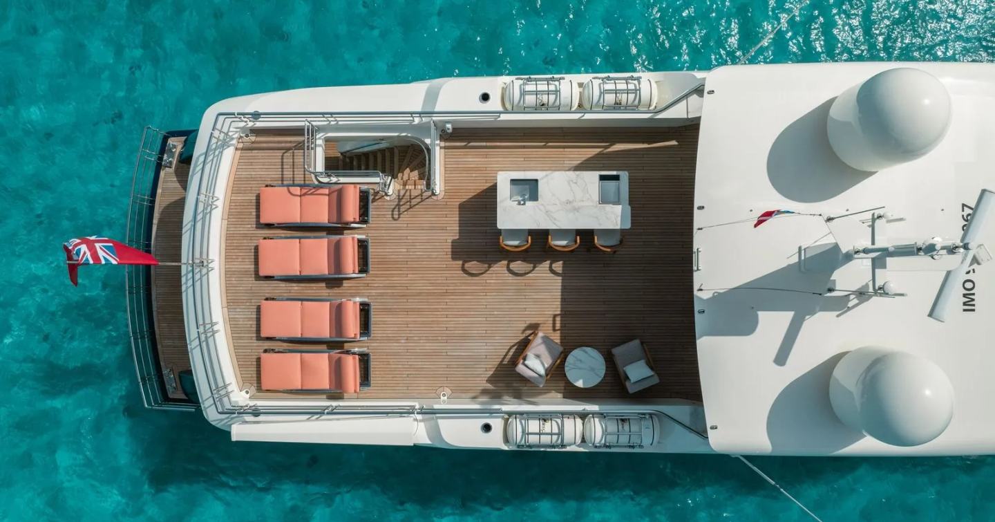 Moonen motor yacht Midnight Saga sundeck aerial view 