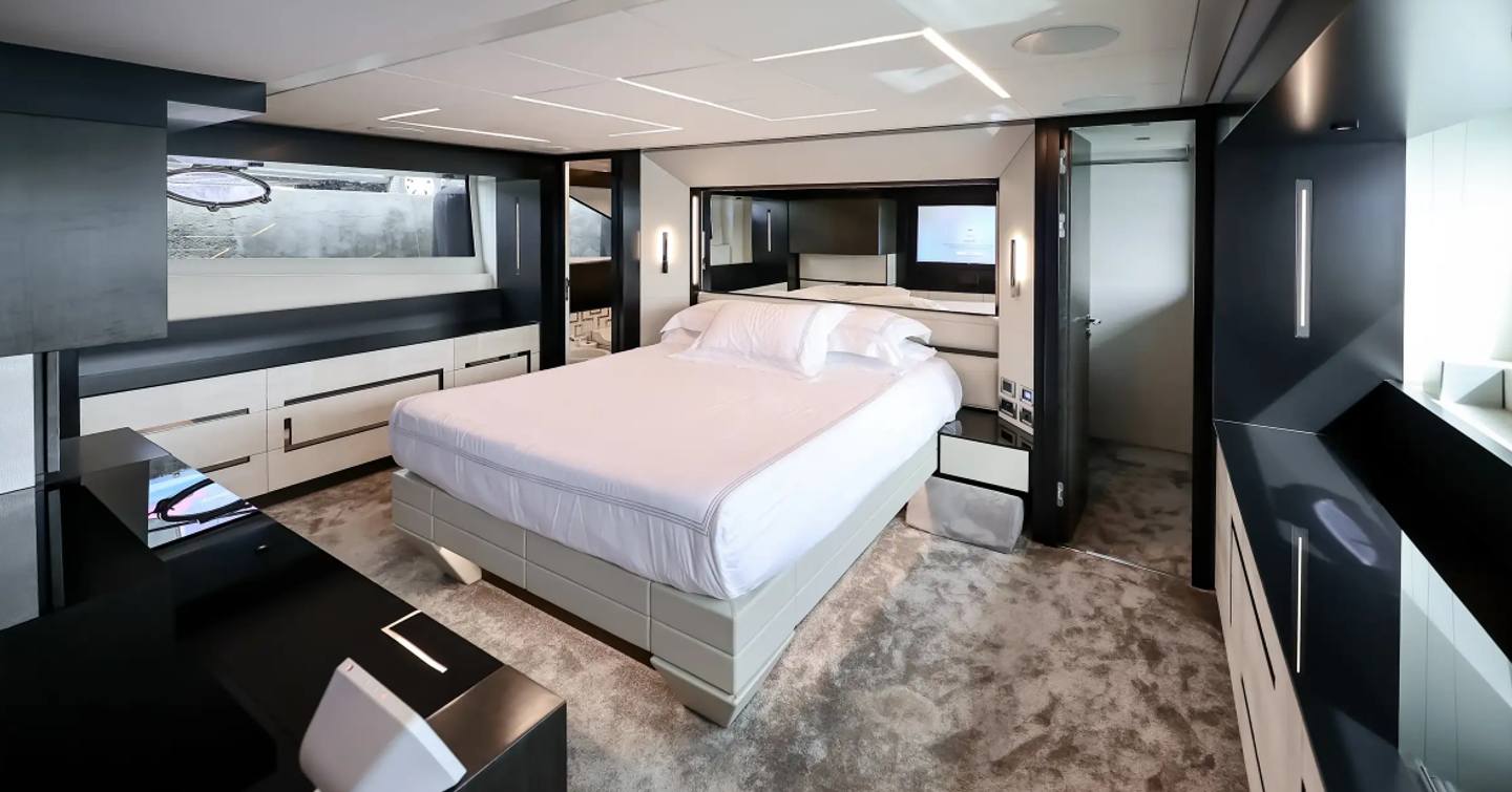  Pershing motor yacht Queen B Sport master cabin with large window