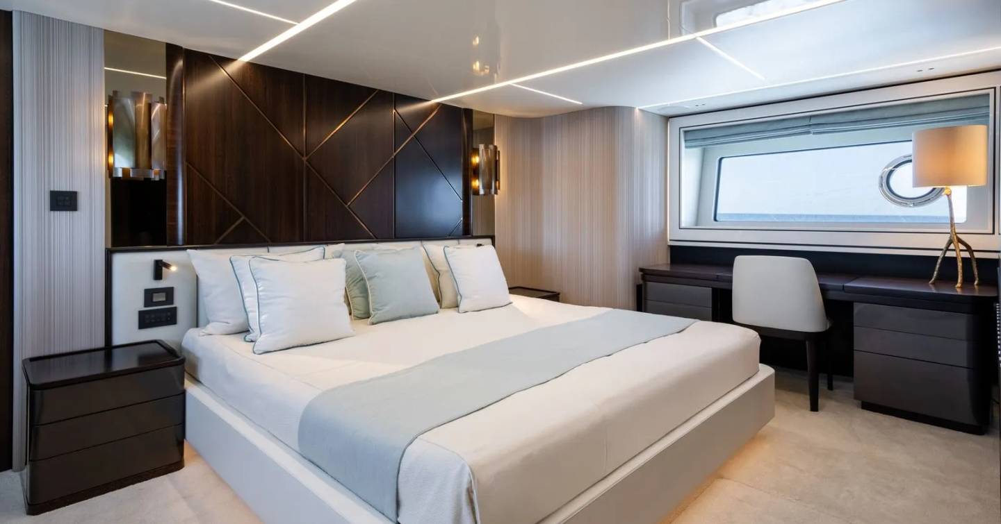 Sunseeker motor yacht Triple Eight master cabin with desk 