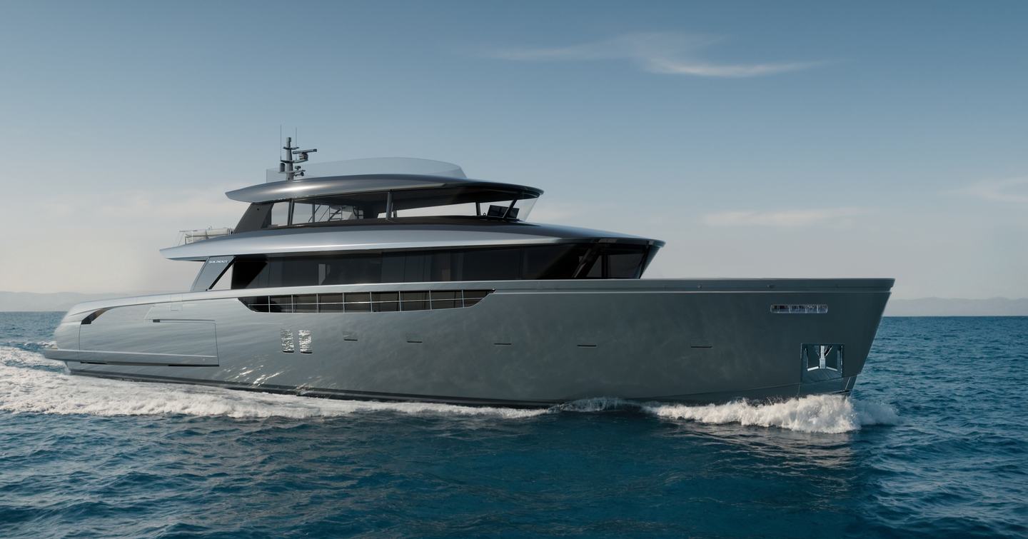 Sanlorenzo SX120 motor yacht under way