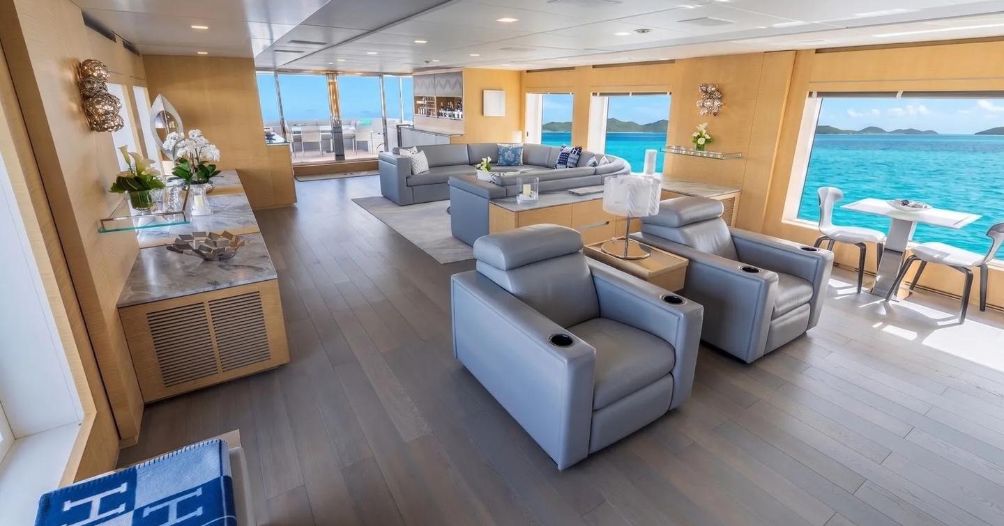 Benetti motor yacht H main saloon lounge area 