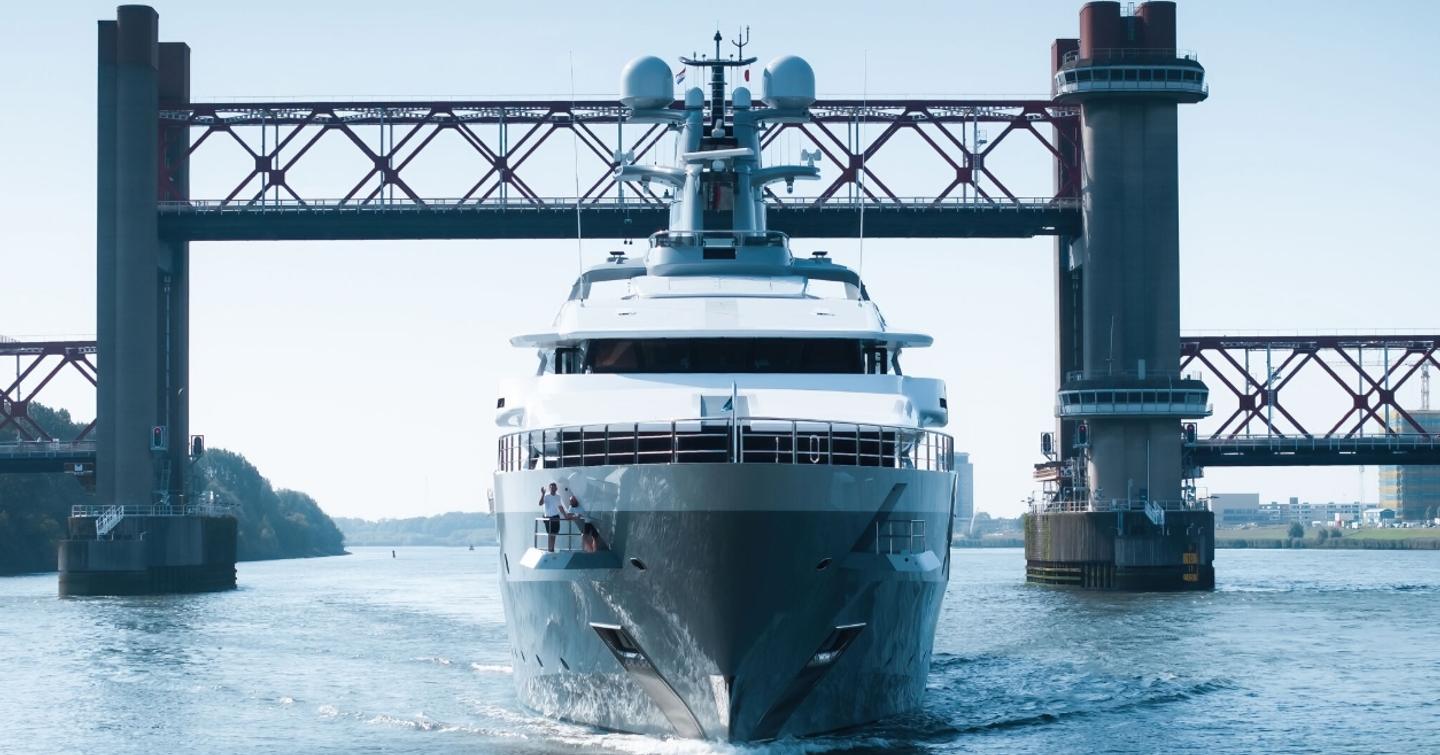 Oceanco superyacht Draak underway bow view 