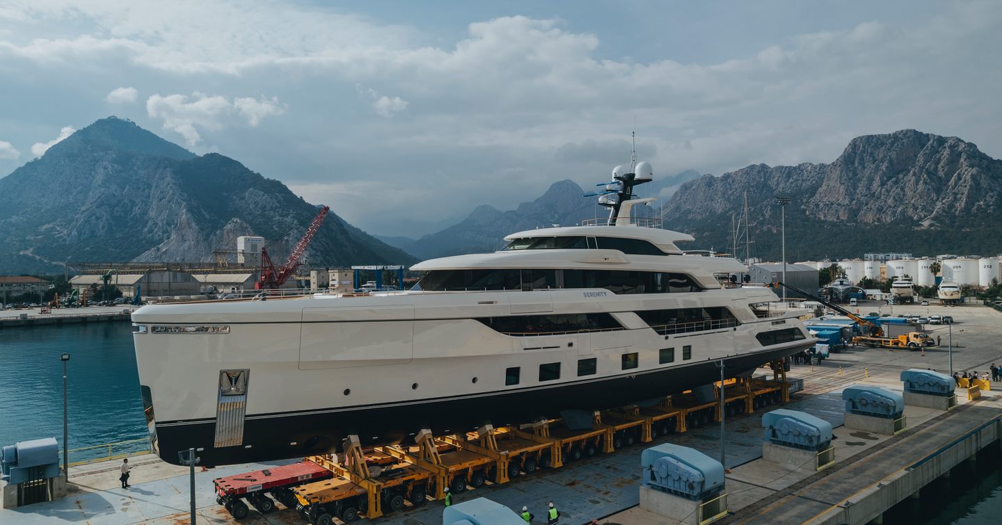 Superyacht Serenity II at launch