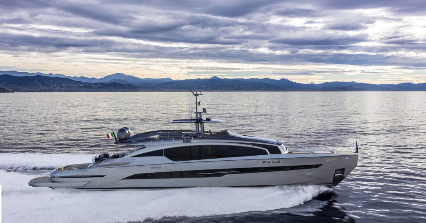 Motor yacht Pershing GTX116 under way