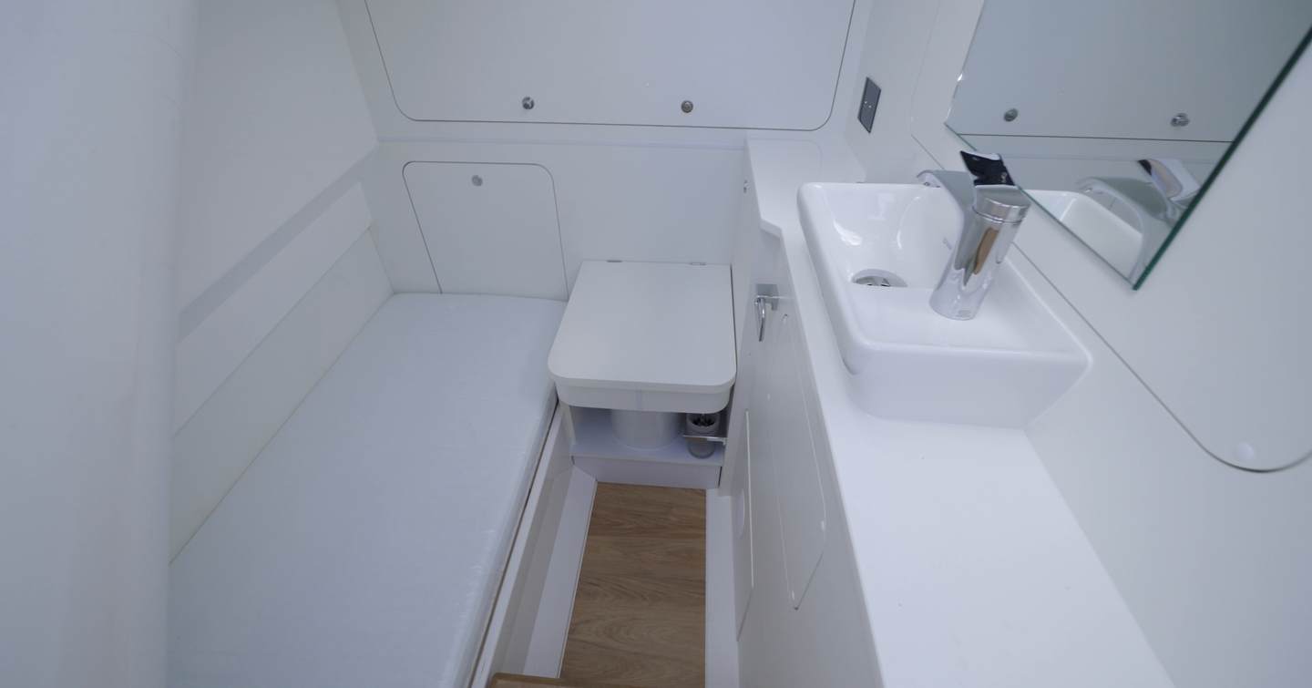 Fairline Targa 58 GTO optional crew cabin with single berth and sink