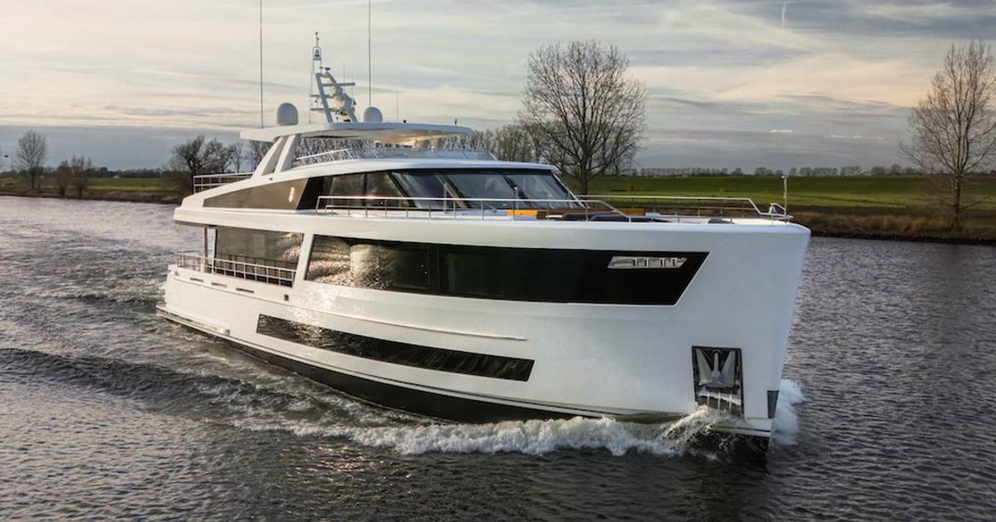 36m Custom Van der Valk Superyacht Jangada under way 