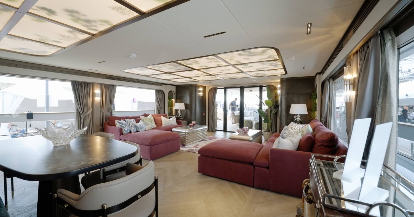 Sirena 118 upper saloon with full-beam lounge and panoramic glazing