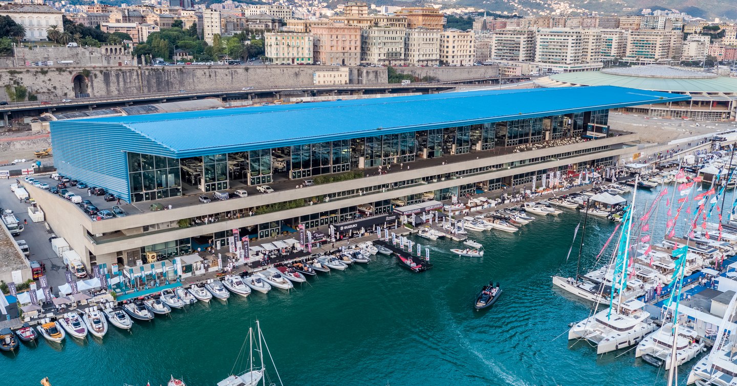 Split level exhibition space at Piazzale John Fitzgerald Kennedy during the Genoa International Boat Show.