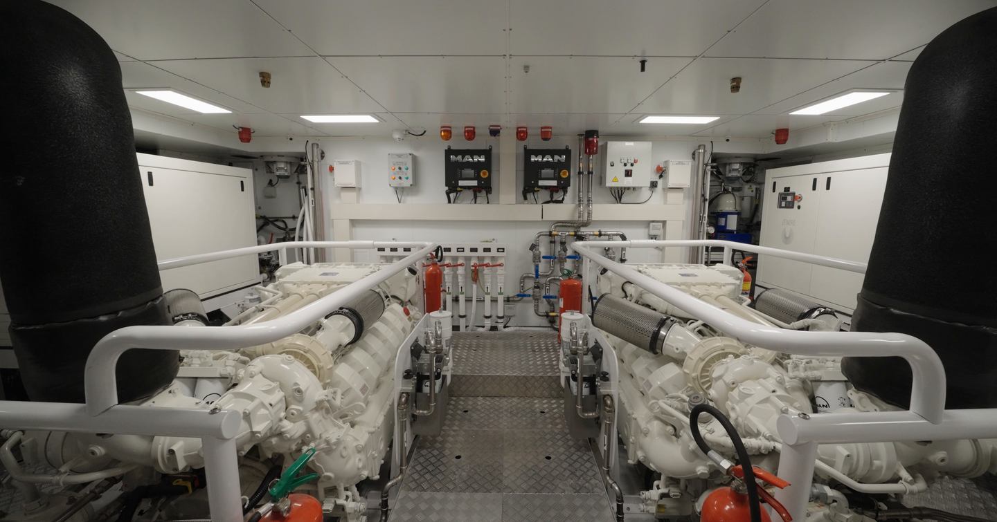 Custom Line Navetta 38 engine room with twin MAN 1400hp engines and wide access between machinery