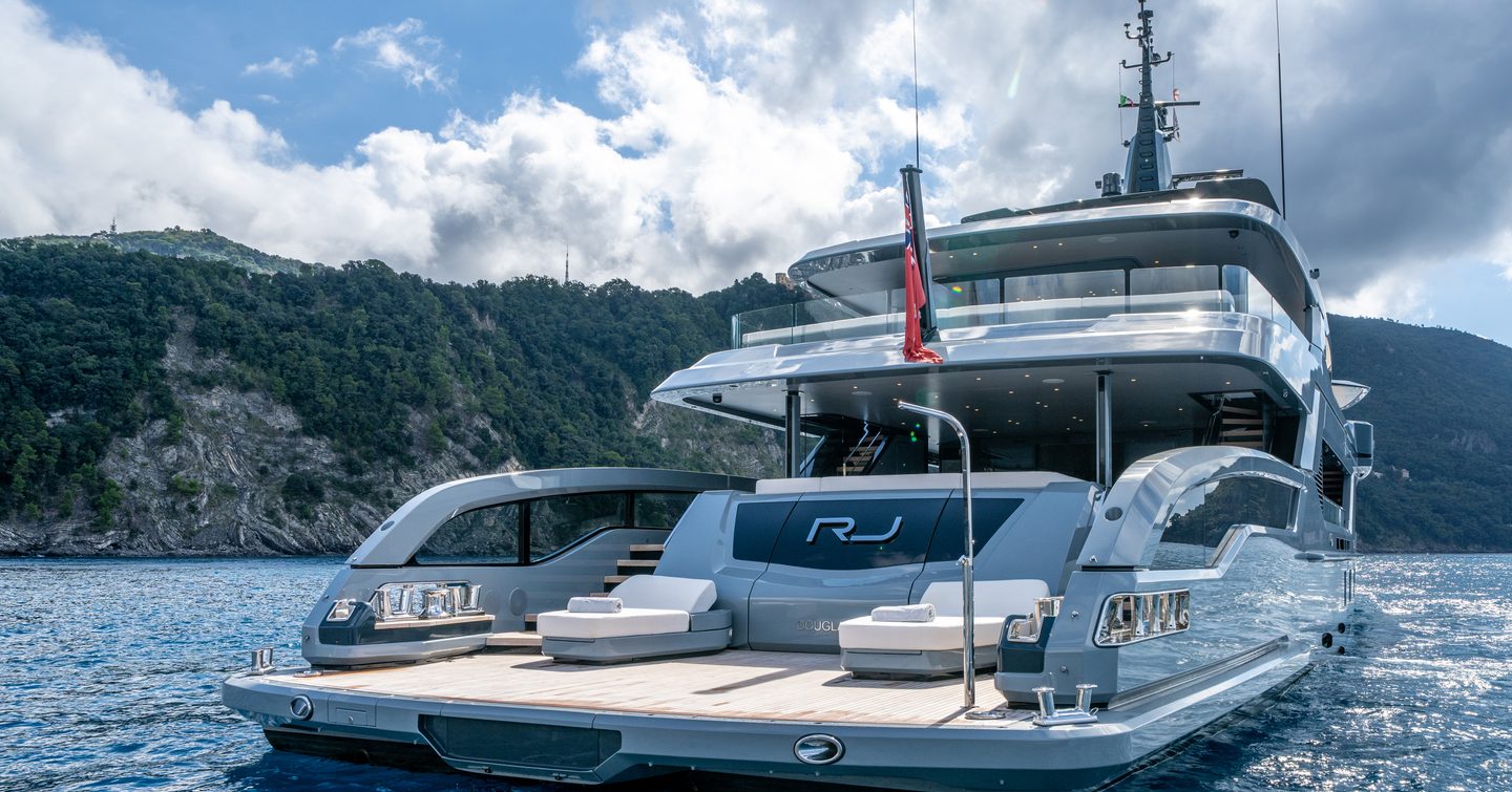 Explorer Yacht RJ enclosed beach club with sunloungers 