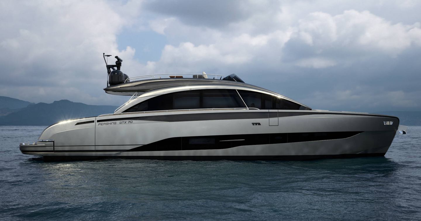 Motor yacht Pershing GTX70 at anchor