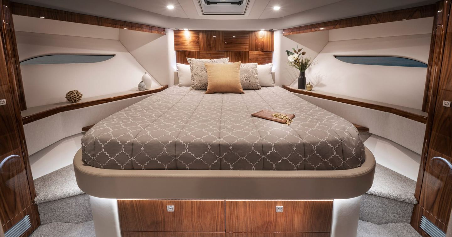 The VIP ensuite, forward 