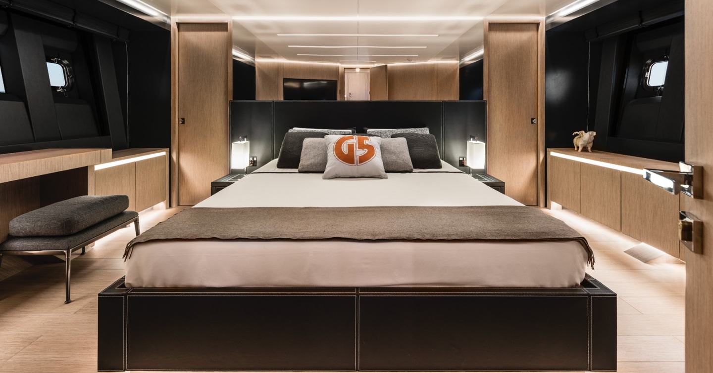 AB Yachts AB 80 Motor Yacht master cabin