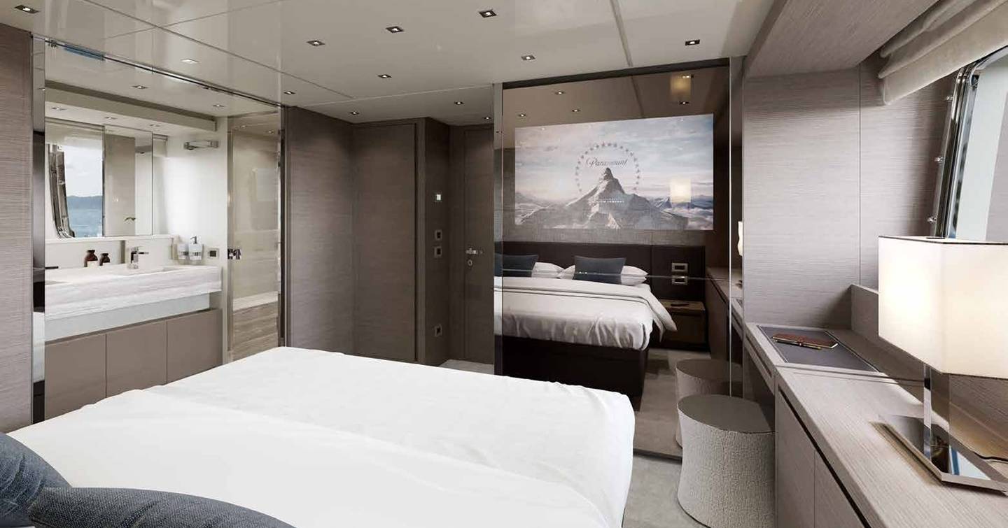 Motor yacht Alhambra I owner's cabin