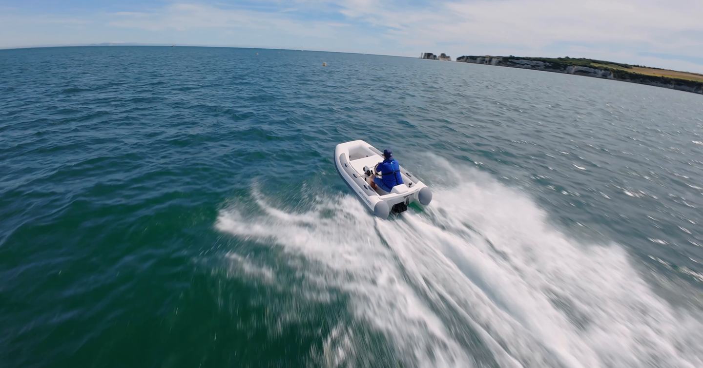 Williams TurboJet 280MX underway during Studland Bay time trial