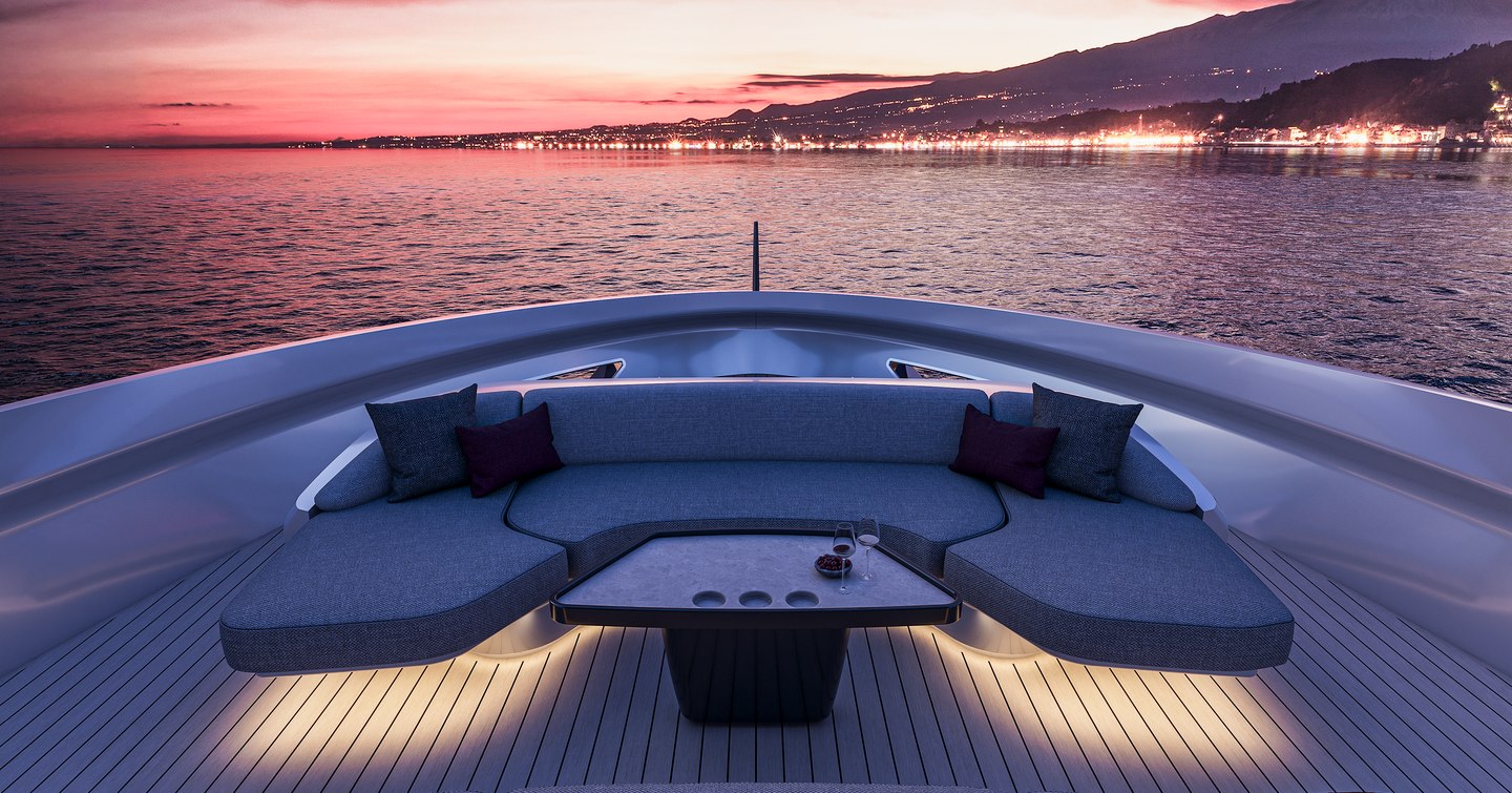 Extra Yachts X106 Fast bow area seating