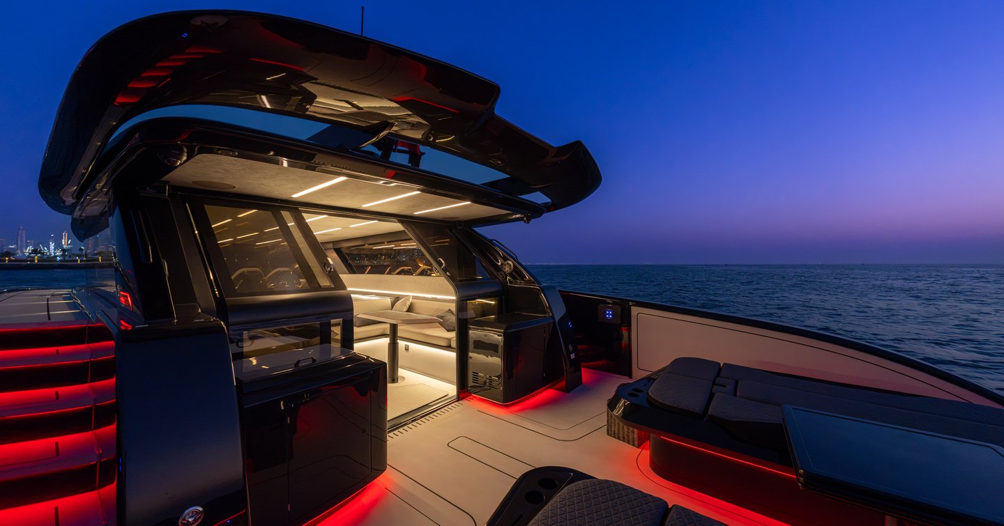 Sunreef Yachts and BRABUS ULTIMA 55 aft deck with lights 