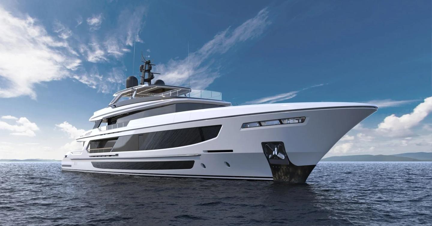 Superyacht Daybreak under way