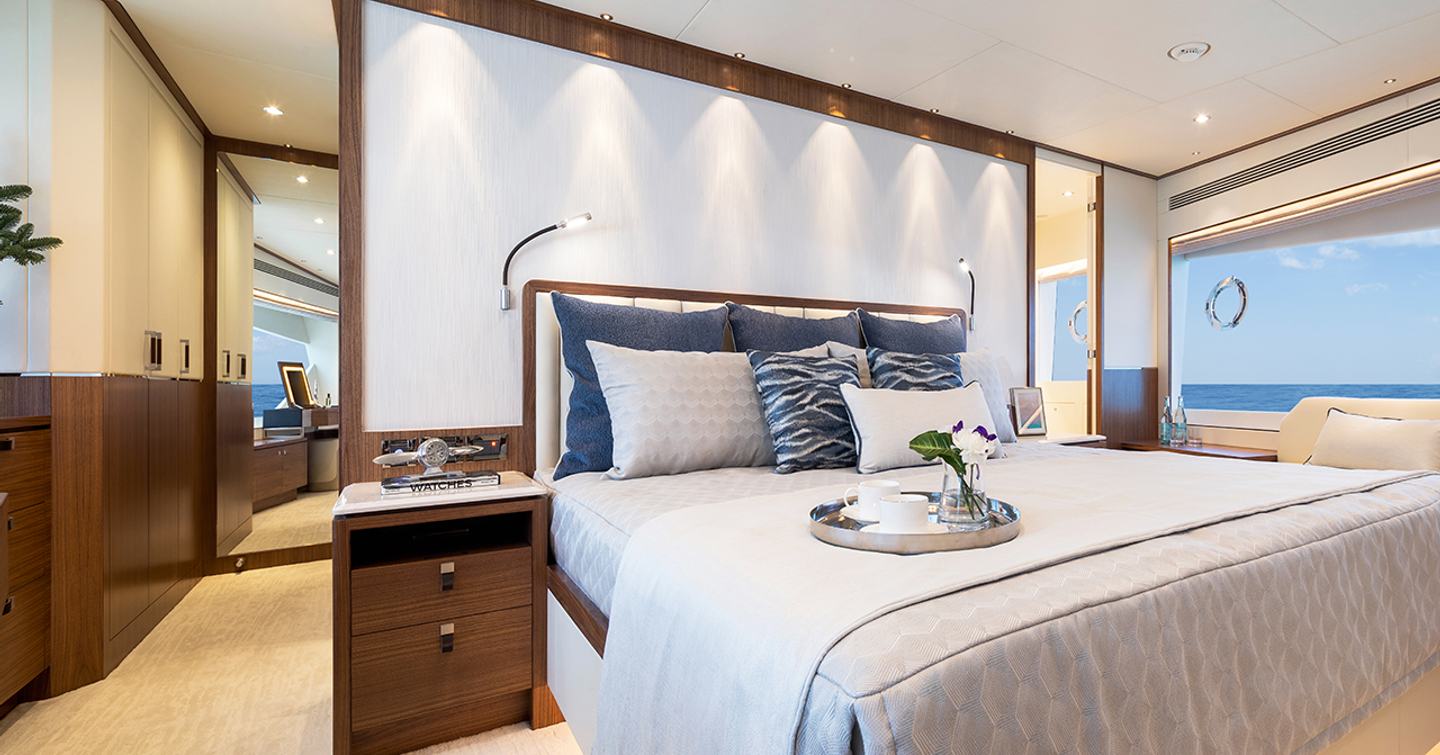 Horizon FD100 Tri-deck motor yacht master cabin 