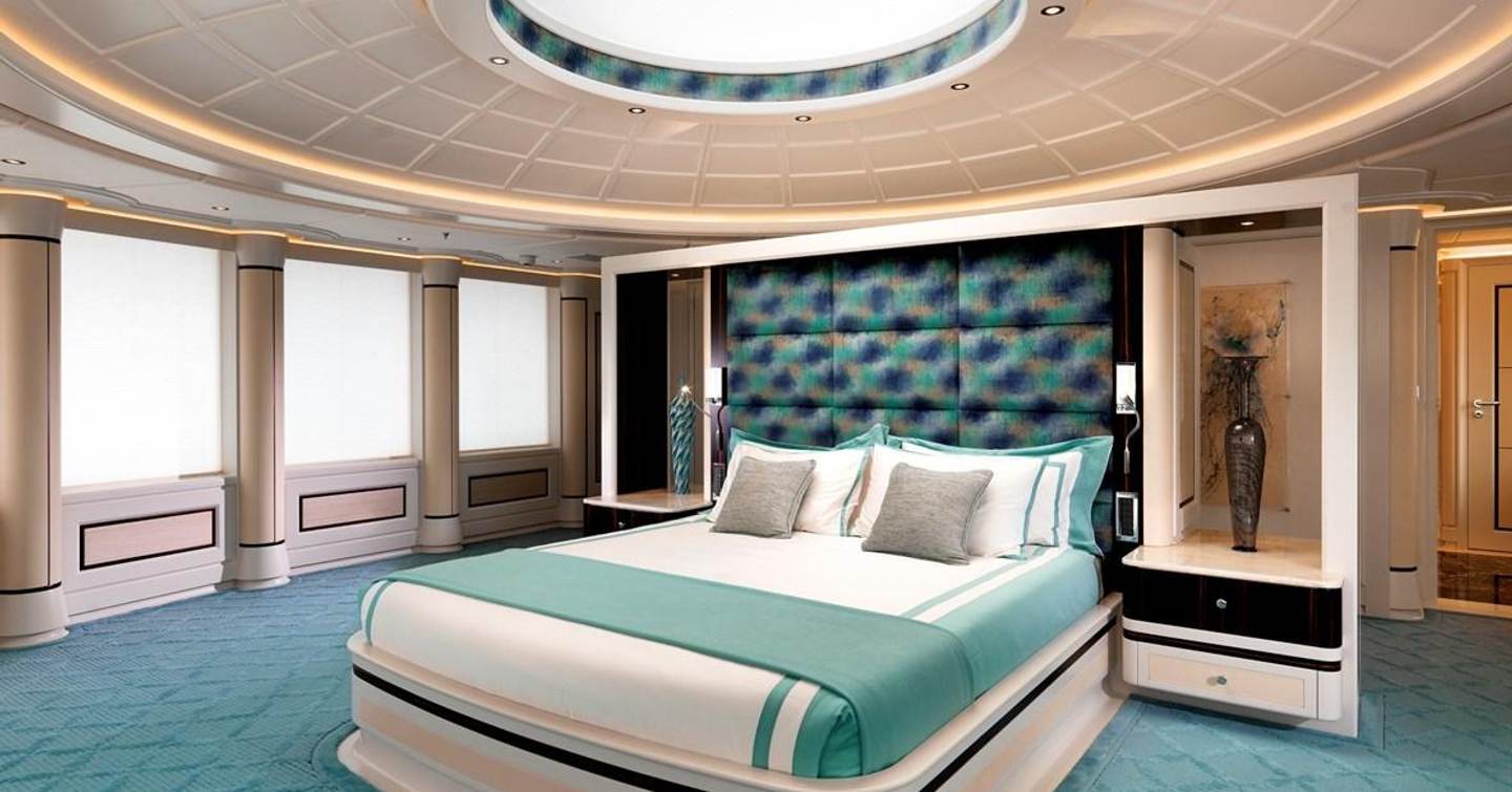 Royal Hakvoort superyacht Jubilee master cabin with windows 